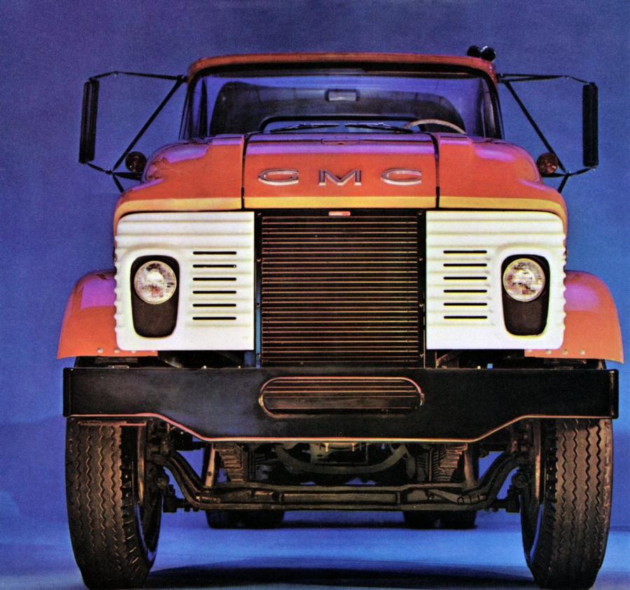  GMC B7000 Tractor 1960 года  (фото 1 из 3)